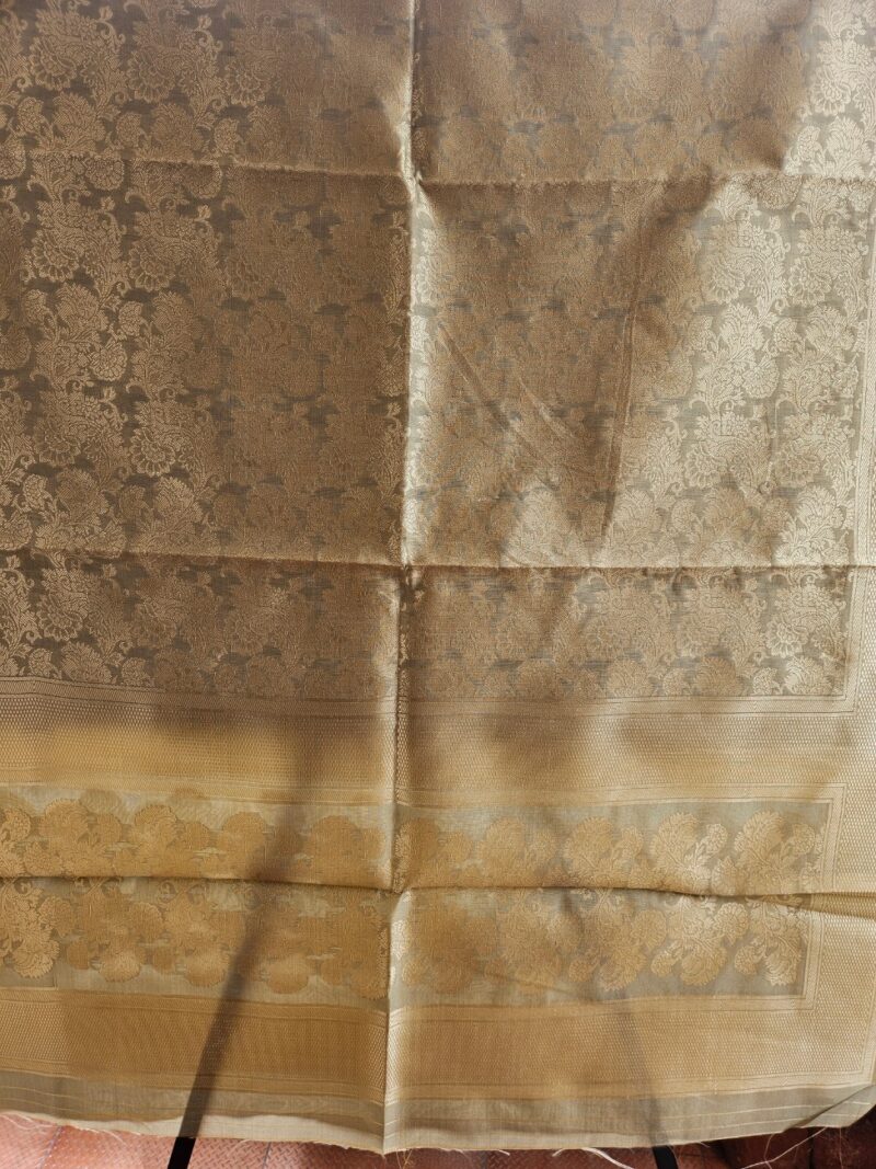 Surmayee Banarasi Dupatta-Pista